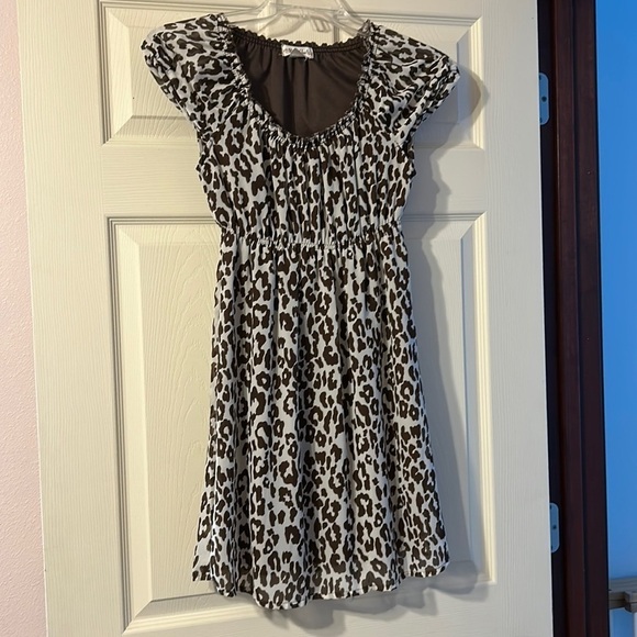 Belle Du Jour Brown & White Leopard Print Dress Small - Picture 1 of 5